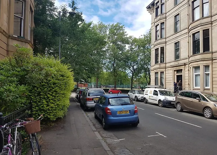 Bentinck Street Ground Floor Apartment